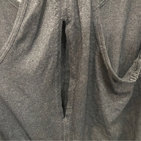 Lululemon Salute the Sun Tank - Picture 7 of 10